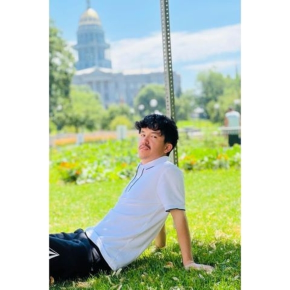 Meet your Posher, Amin - Picture 1 of 1